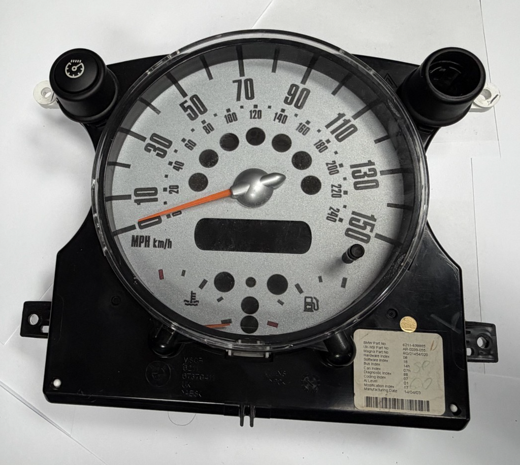 2002-2006 Mini Cooper S R53 Speedometer Instrutment Guage Cluster 67379411
