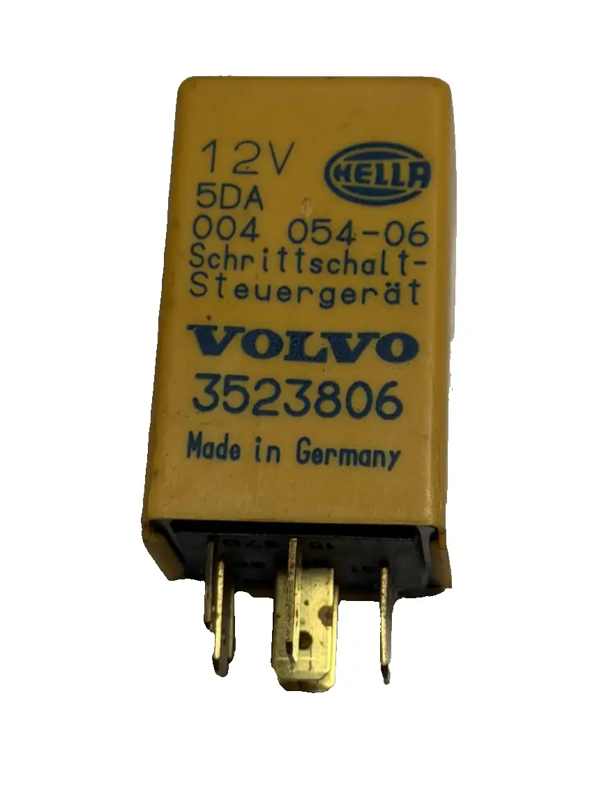 Volvo 740 760 780 940 960 M46 Overdrive Relay 5DA 004 054 06, 3523806 Yellow by Volvo