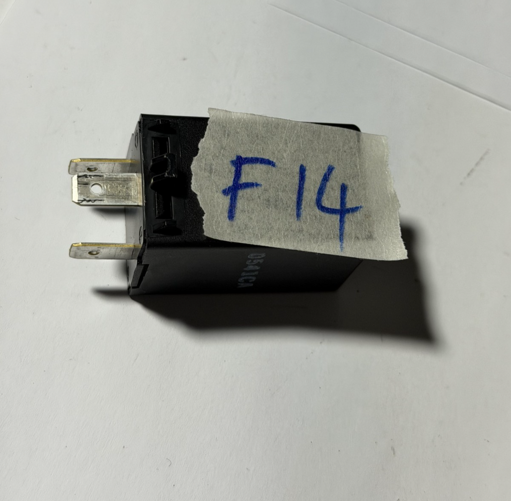 96 97 98 99 00 Honda Civic Flasher Hazard Control Relay 12.8V 38300 SV1 A11