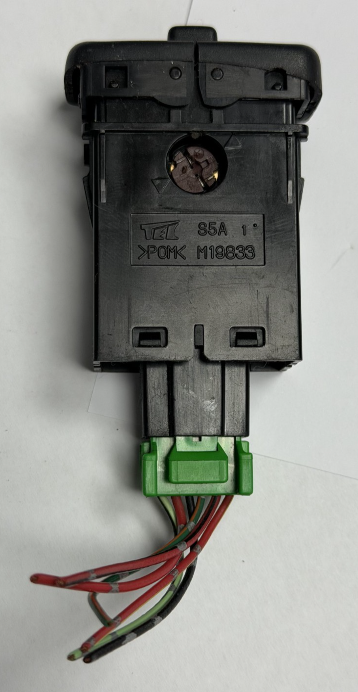 2001-2005 Honda Civic Sunroof Sun Roof Control Switch Button M19833 Black