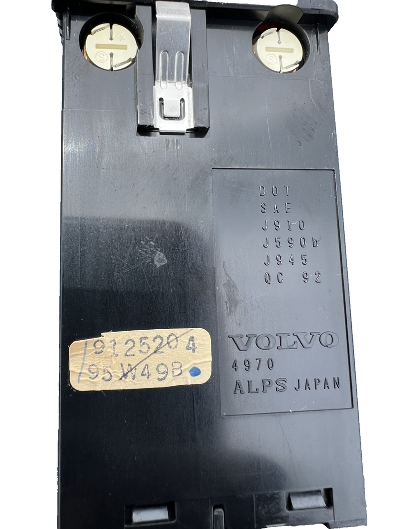 1993-1997 Volvo 850 Emergency Flasher Switch Hazard Button OEM 9125204 95W49B