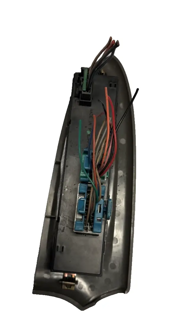 2002-2005 Chevrolet Trailblazer Passenger Side Power Window Switch 15136125 by General Motors