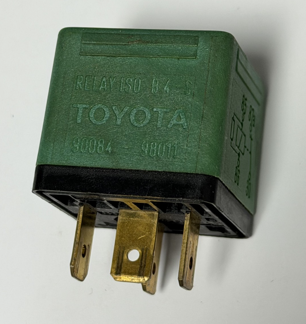 1994 1995 1996 1997 1998 1999 Toyota Paseo Cooling Fan Relay 90084 98011