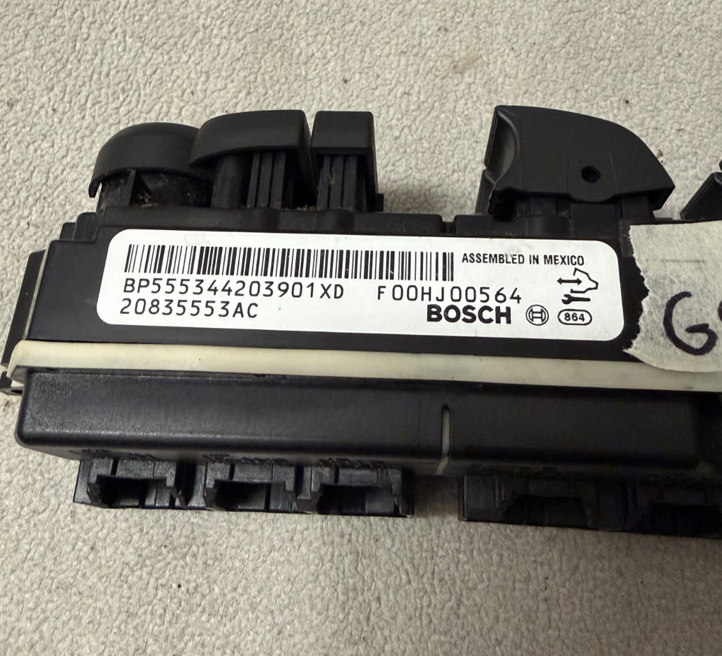 Master Window Switch Left LH 20835553AC, F00HJ00564 fits 11-14 Chevrolet Tahoe