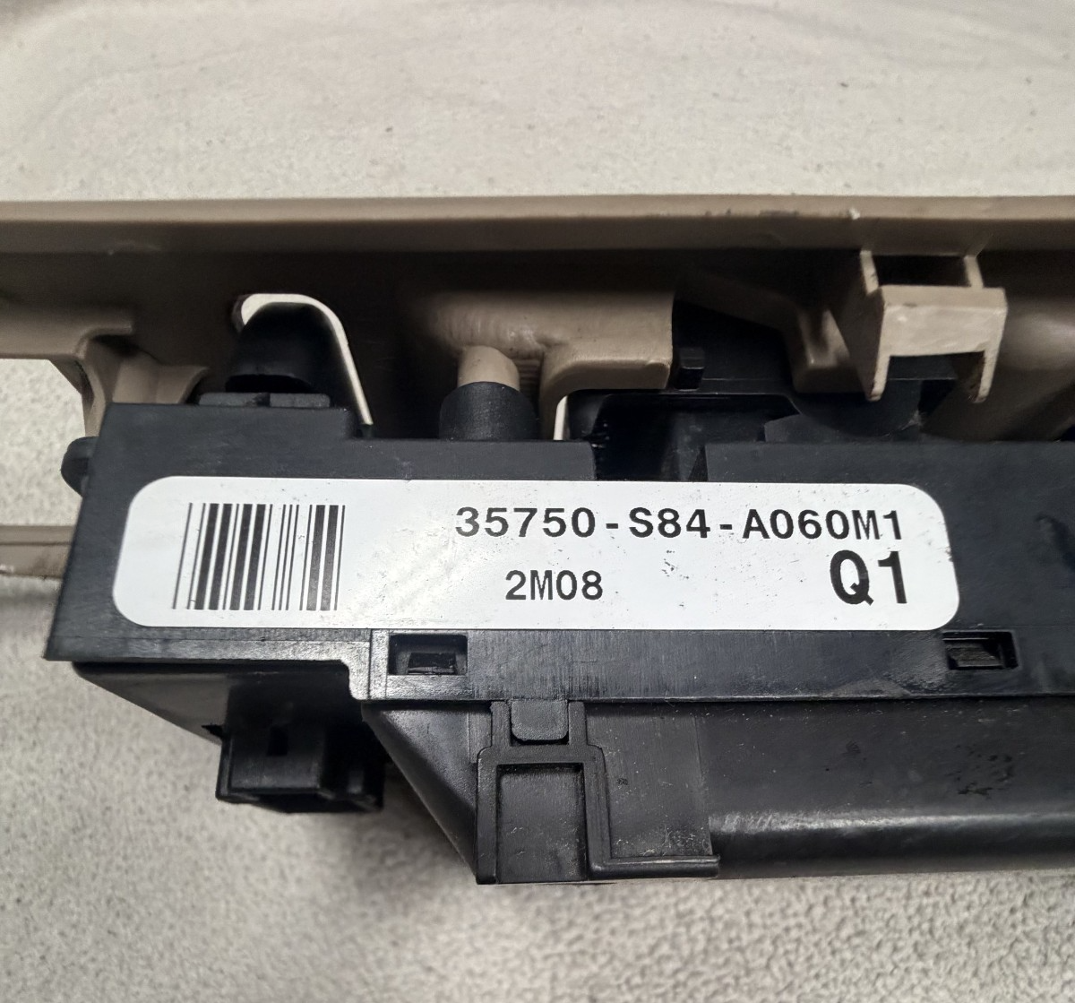 1998-2002 Honda Accord Master Power Window Switch Left LH 35750 S84 A060M1