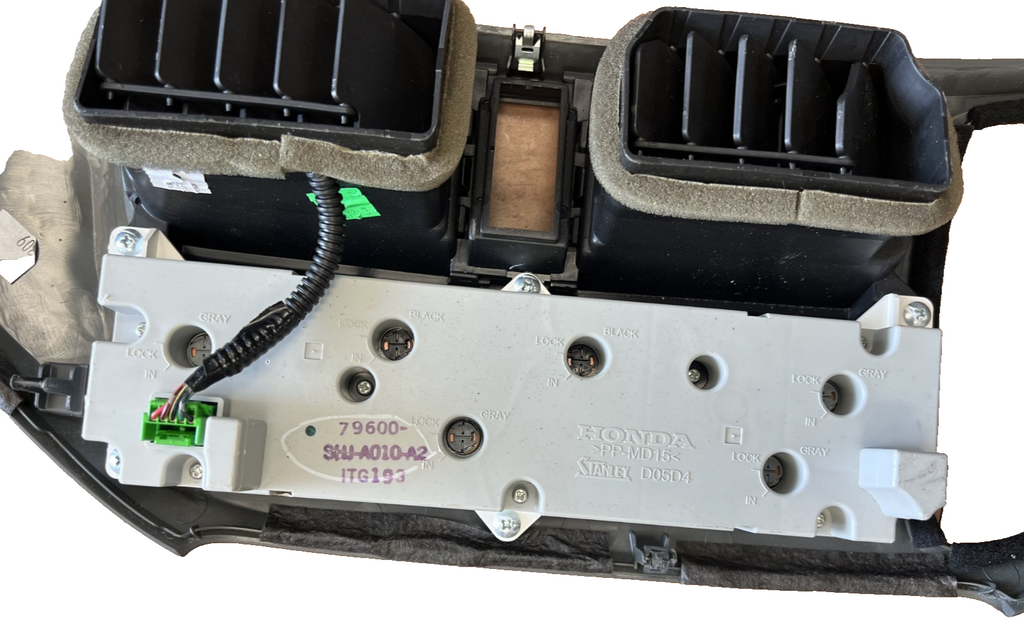 2005-2010 Honda Odyssey AC Heater Climate Temperature Control with Trim OEM