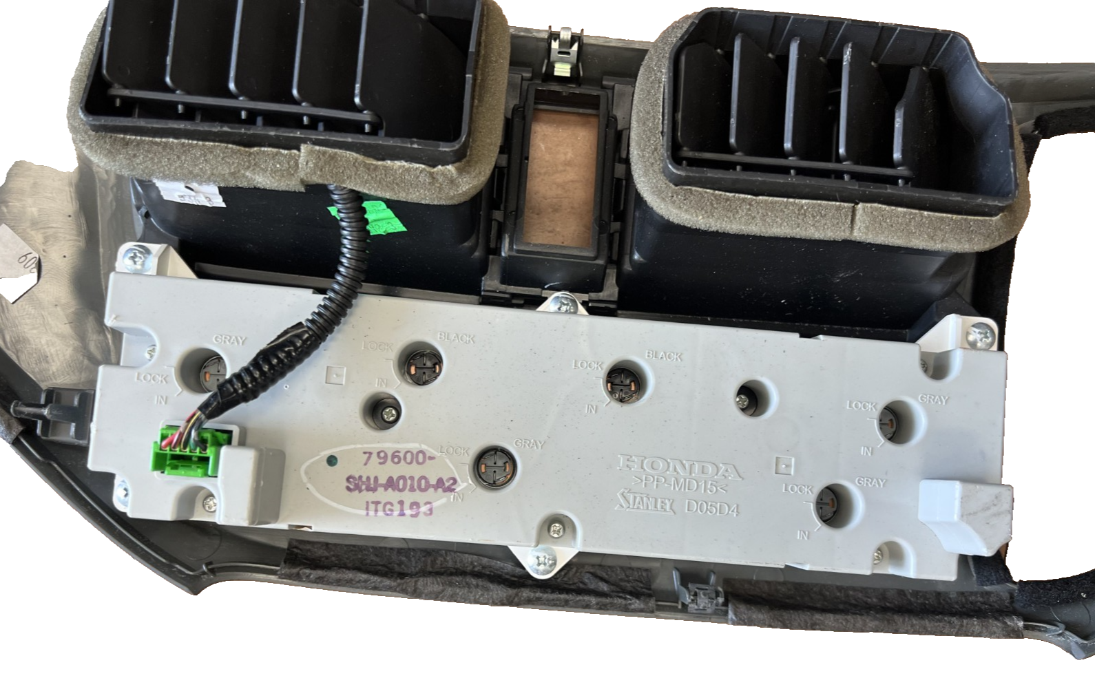 2005-2010 Honda Odyssey AC Heater Climate Temperature Control with Trim OEM