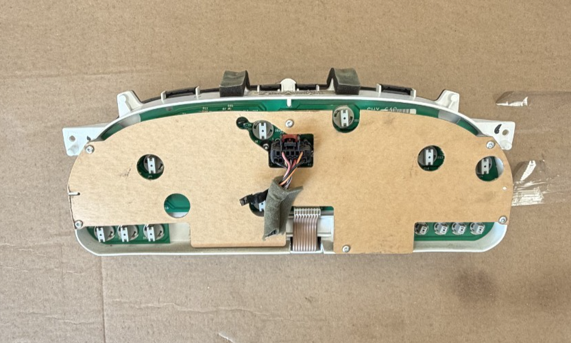 Instrument Cluster Speedometer 04685620AB fits 1999-2000 Dodge Caravan Voyager