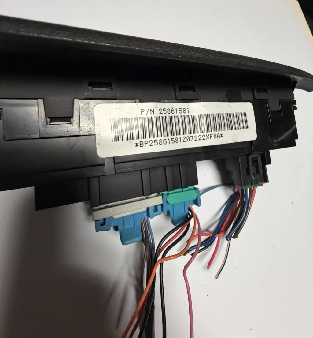 Left Master Window Door Switch 25861581 fits 06 07 08 09 Chevrolet Trailblazer by Unbranded