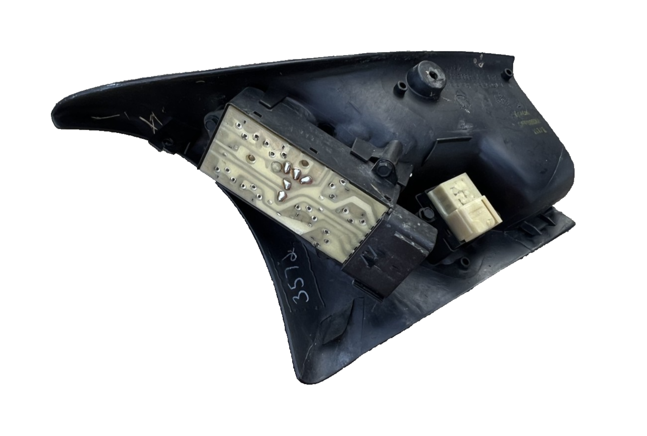 1996-2000 Chrysler Town & Country Caravan Driver Left Side Master Window Switch