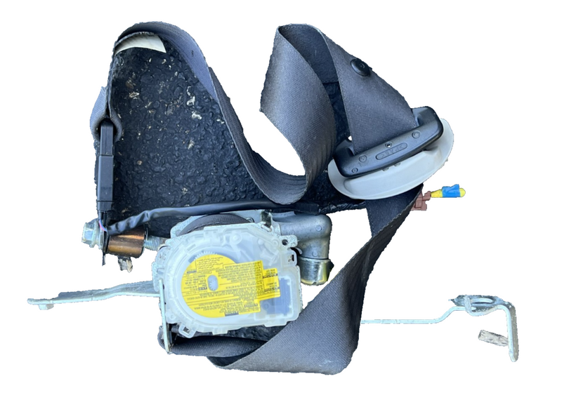 09 2009 Subaru Outback Front Right RH Seatbelt Seat Belt Assy