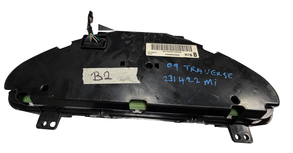 2011 Chevrolet Traverse 3.6L Speedometer Display Cluster Gauge Panel 28196924