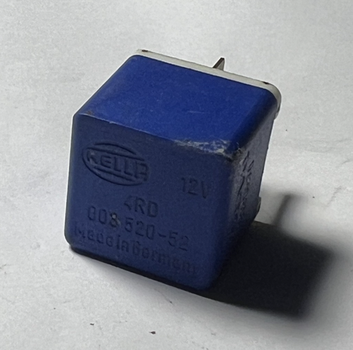93 94 95 Volvo 850 Multi Purpose Relay 12V OEM 9130270, 003 520-52 Blue