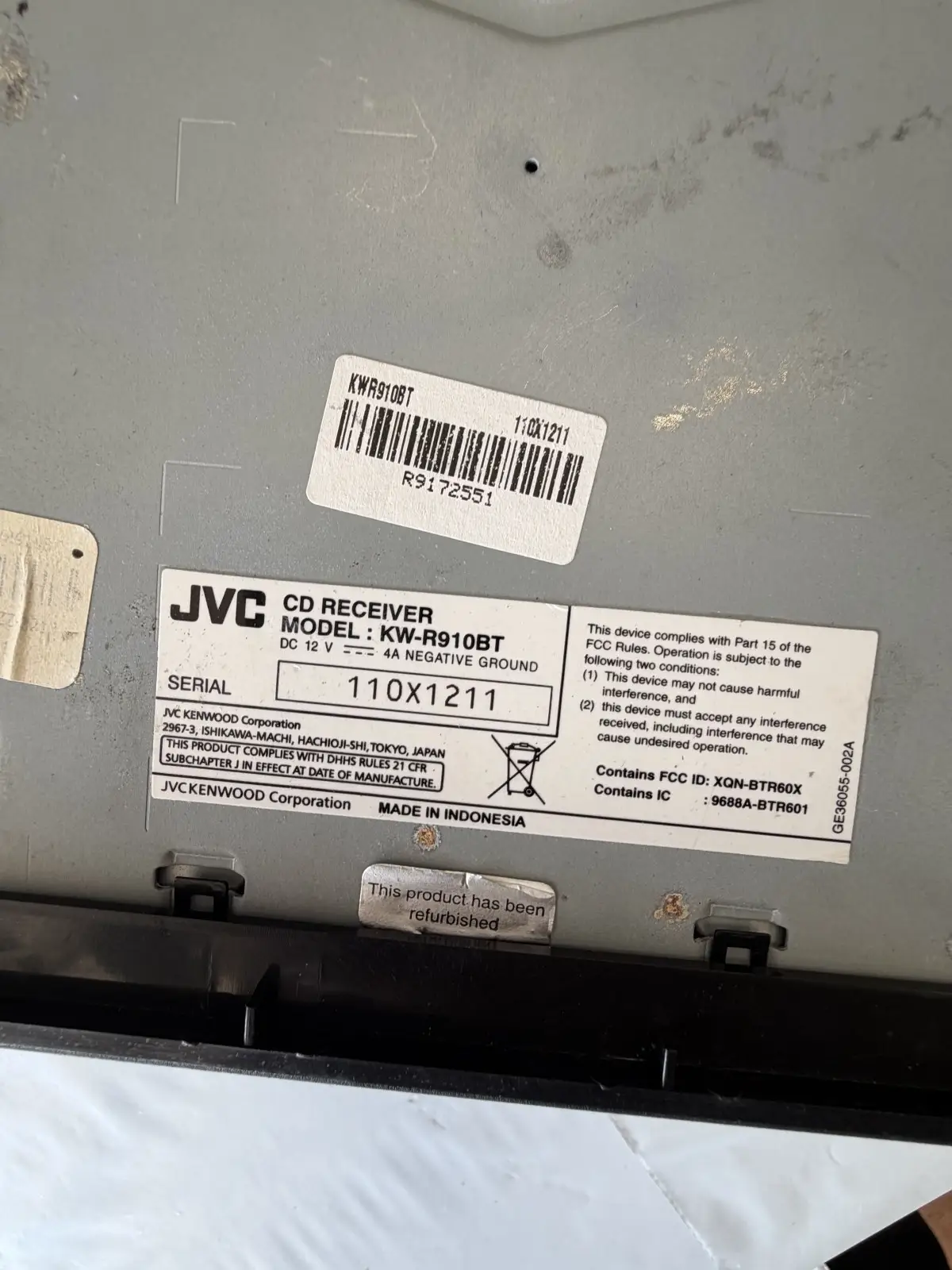 JVC 2 DIN Car Stereo Receiver Bluetooth USB Pandora Ready KW-R910BT by JVC
