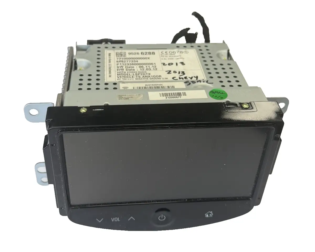 2013-2016 Chevrolet Sonic AM FM MP3 Radio Receiver Display Screen 95266288 by LG
