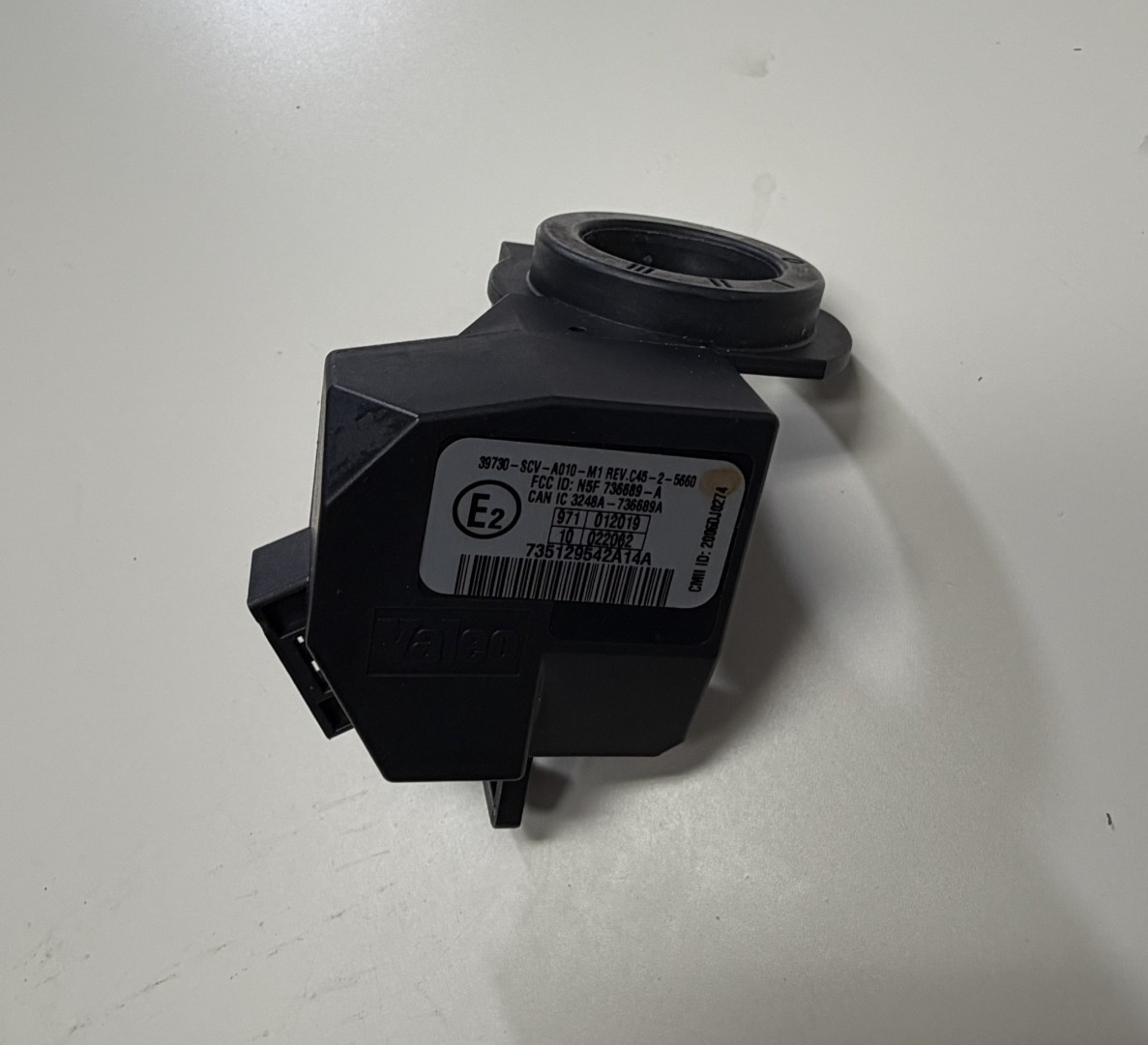 2008-2011 Honda Element Immobilizer 39730 SCV A010 M1, 735129542A14A Black