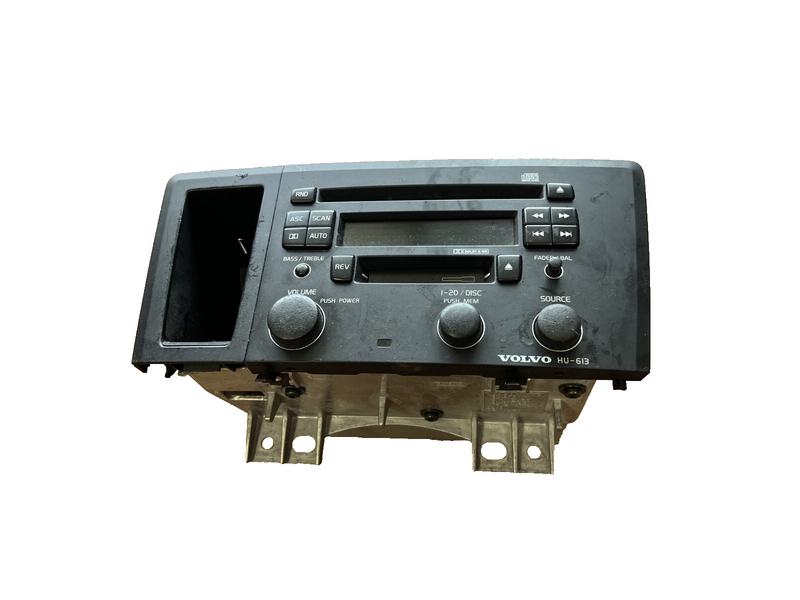 2001-2005 Volvo S60 V70 Radio Cassette CD Player OEM 30657700-1, 34W422