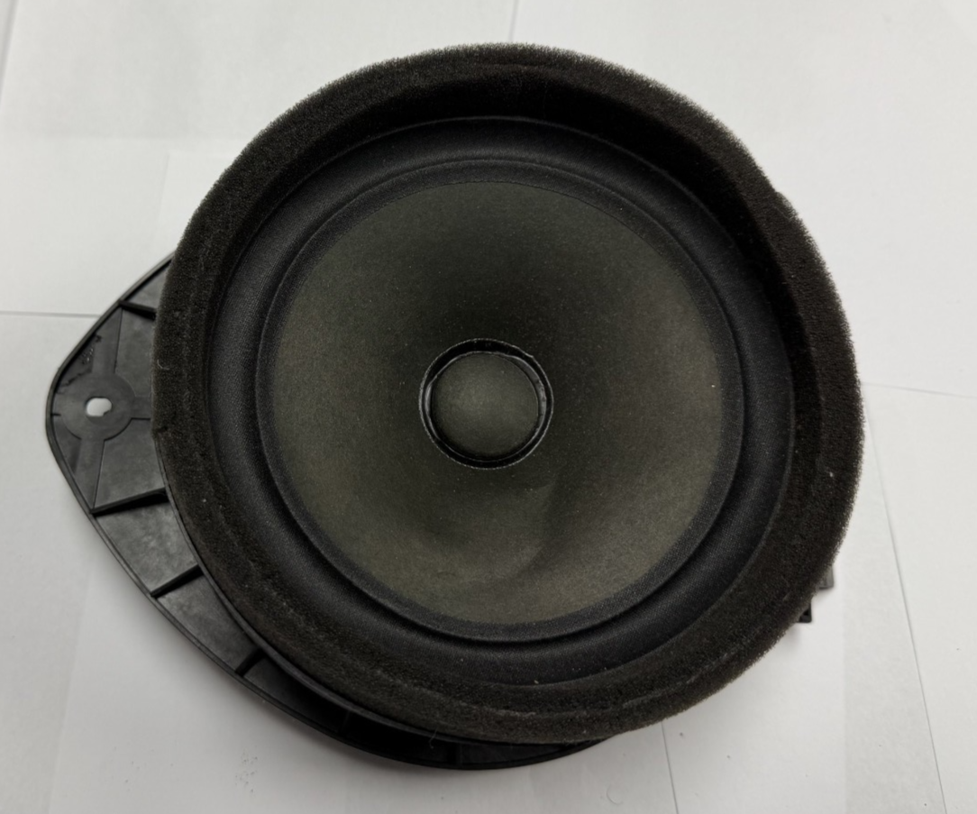 09-17 Chevrolet Traverse Door Audio Sound Speaker Front Left LH Side 25972214