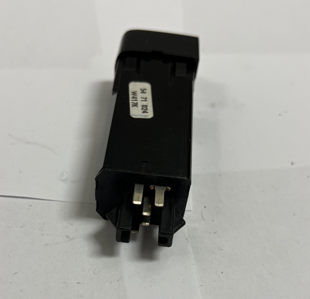 1999-2005 Saab 9-5 Seat Heater Warmer Control Switch OEM 5471024 W417K