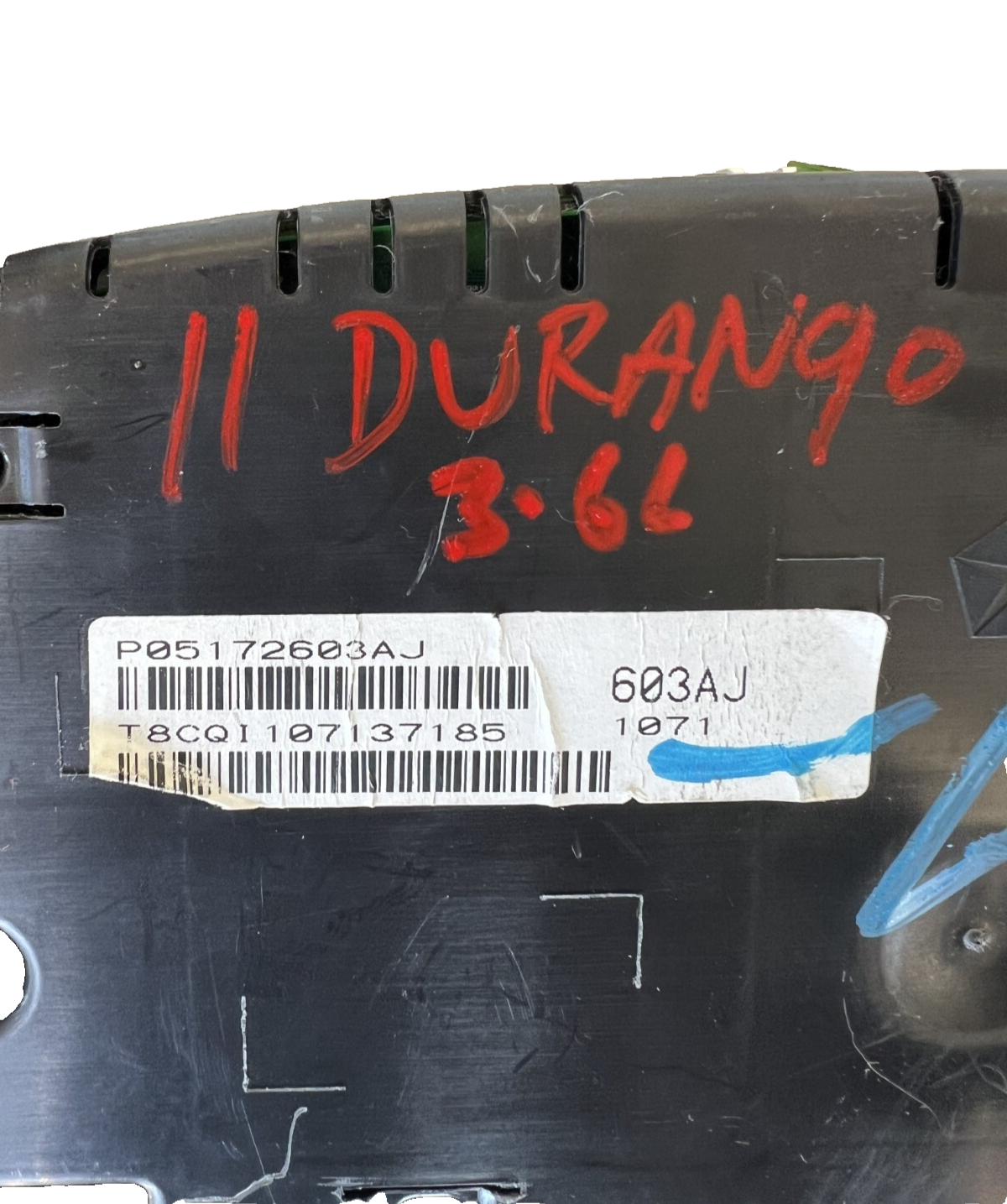 11 2011 Dodge Durango Speedometer Gauge Instrument Cluster OEM 05172603AJ