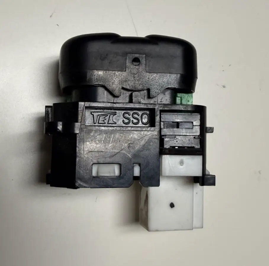 1997-2001 Honda Prelude Sun Roof Sunroof Switch M12885, M12895 Black by TEC