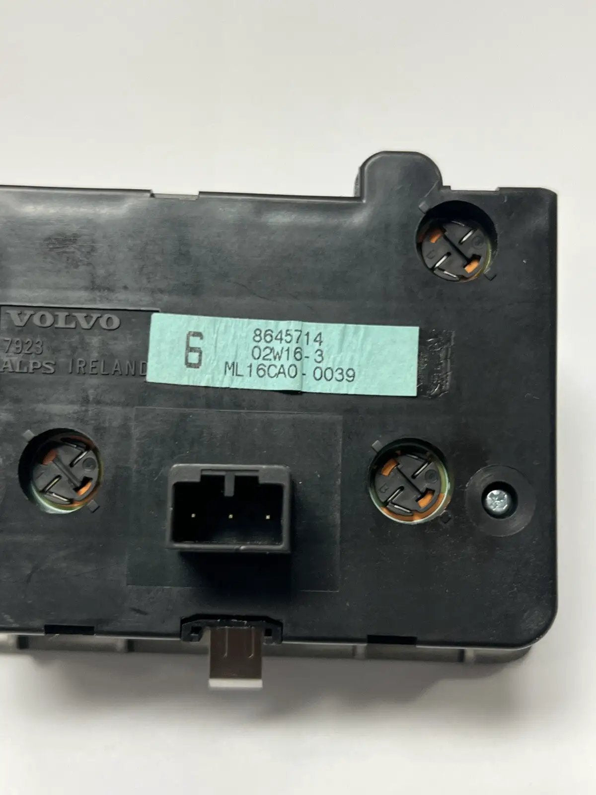 ?2001-2009 08 07 Volvo S60 Headlight Dimmer Fog Light Control Switch OEM 8645714 by Volvo