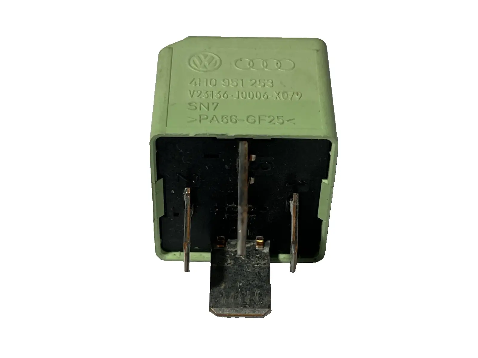 2010-2021 Volkswagen Golf Multi-Functional Relay 4H0 951 253, V23136-J0006-X079 by Volkswagen