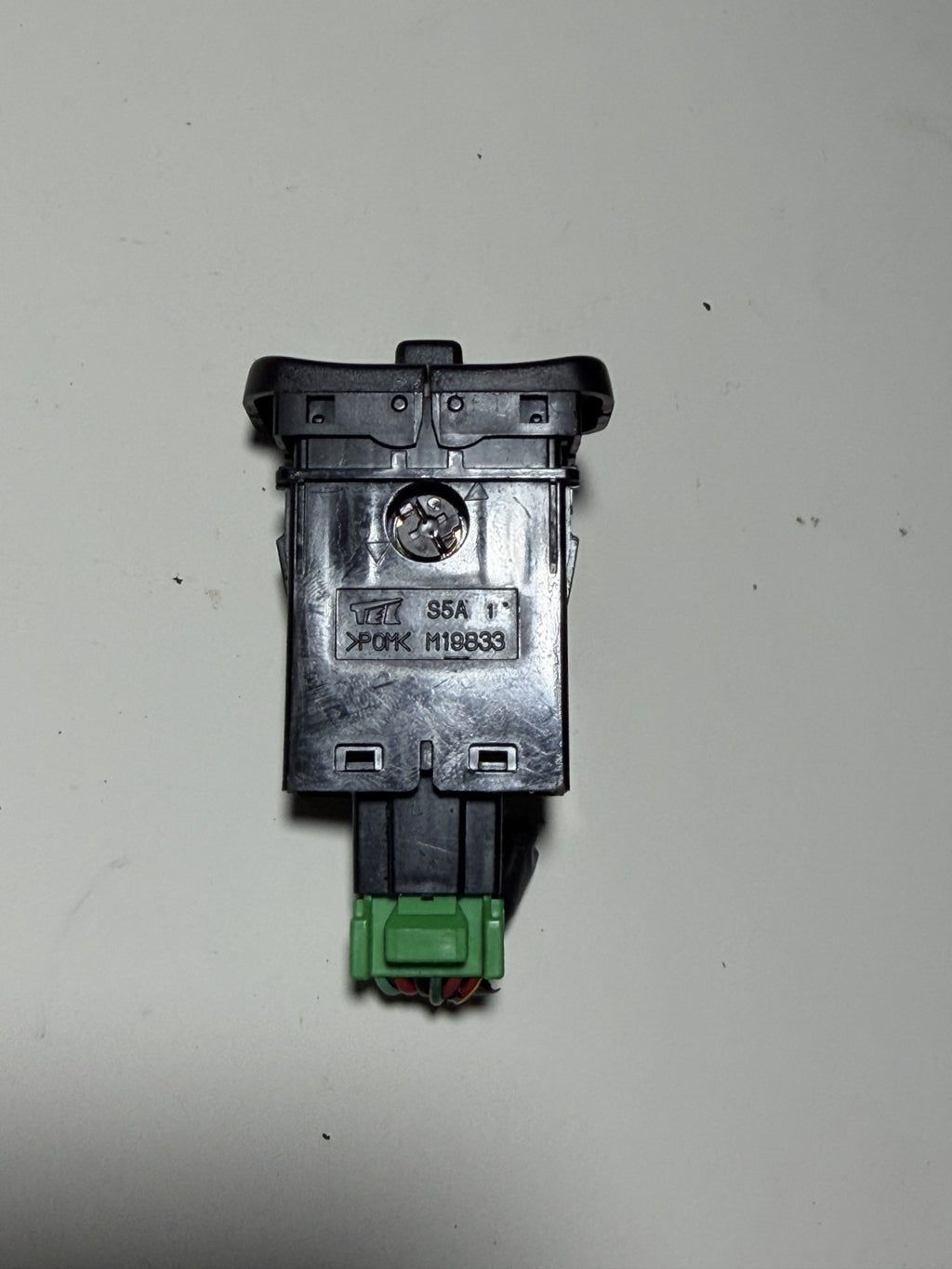 Sunroof Sun Roof Control Button Switch M19833 fits 01 02 03 04 05 Honda Civic
