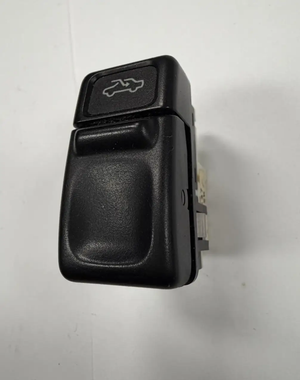 Sunroof Sun Roof Control Switch Button 9128537 96W32K fits 1994-1997 Volvo 850
