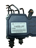 2011-2017 Volkswagen CC Anti-Lock ABS Brake Pump Module Assembly 3AA 614 109 AF