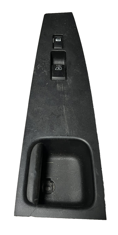 2004-2006 Nissan Quest Front Passenger Window Control Switch 80960 5Z000