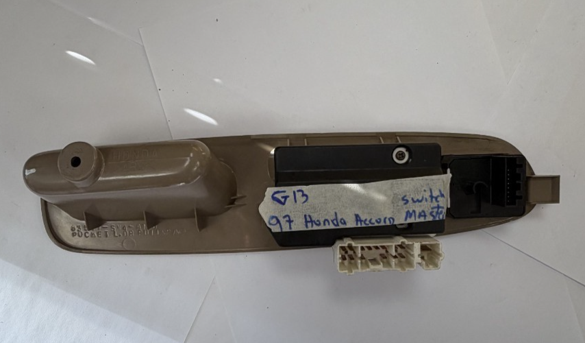 94-97 Honda Accord EX LX 4D Sedan Driver Left Side Master Power Window Switch