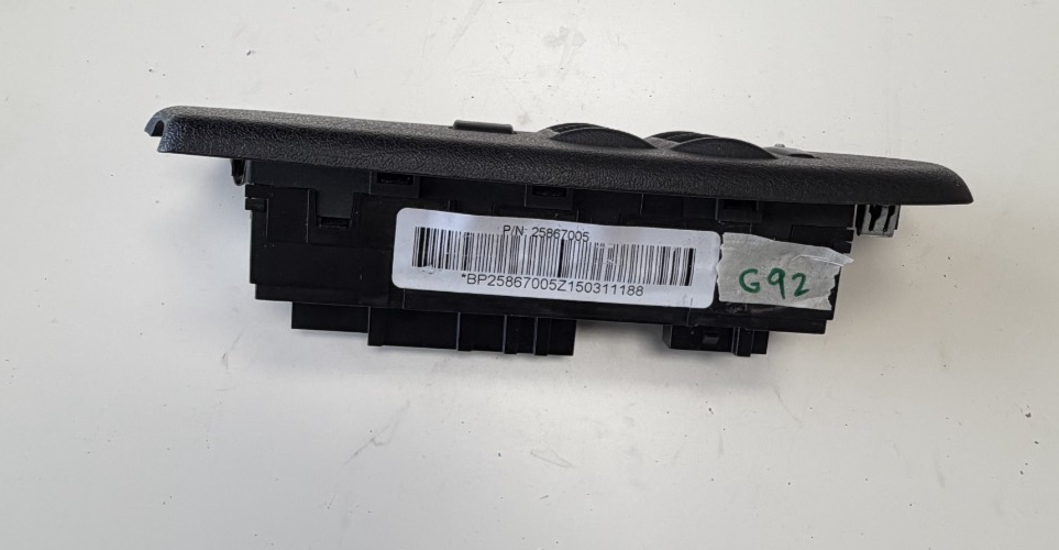 Left Master Window Door Switch 25867005 fits 2006-2009 Chevrolet Trailblazer