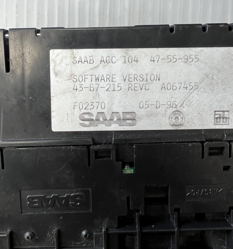 1994-1998 Saab 900 Automatic Climate Control Panel OEM 4755955 Black
