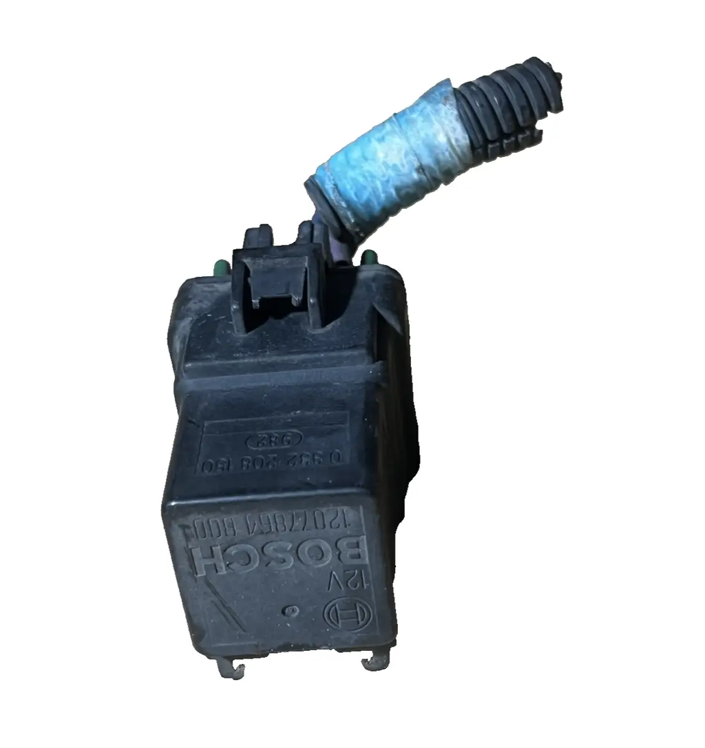 Bosch Multi Purpose Relay 12V 12077864 000 fits 1993-1996 Corvette C4 by Bosch