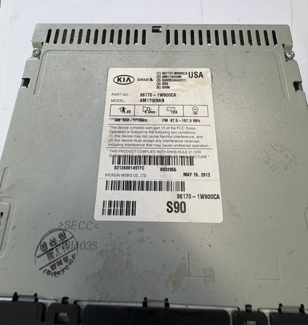 12-15 Kia Rio AM FM Satellite Radio MP3 CD Disc Player Receiver 96170-1W900CA by Kia