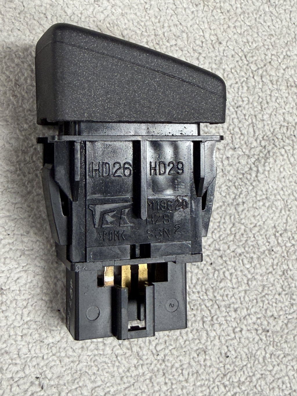 2003 2004 2005 Honda Accord Hazard Warning Emergency Switch M18155, M19620