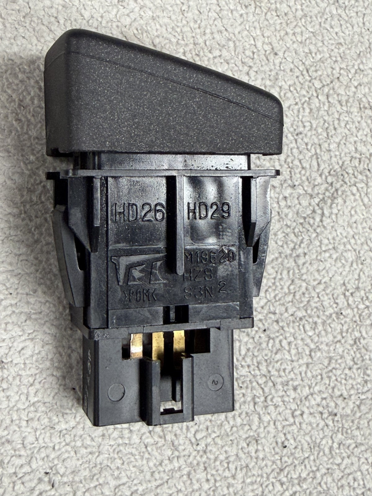 2003 2004 2005 Honda Accord Hazard Warning Emergency Switch M18155, M19620