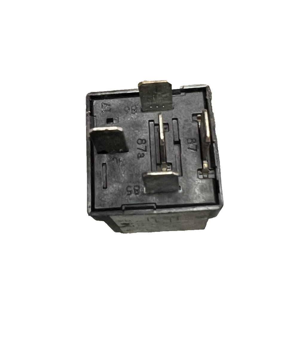 2001-2006 Jeep Wrangler 5 Pin Accessory Power Relay OEM 4727370AA 50732