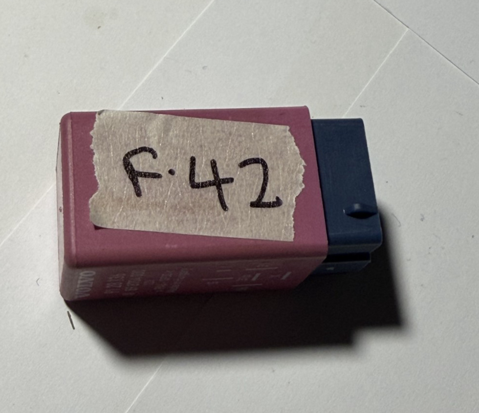 94-98 Volvo 850 960 S90 V90 Intermittent Relay #K204 12V 91 28 136, 89 8704 000