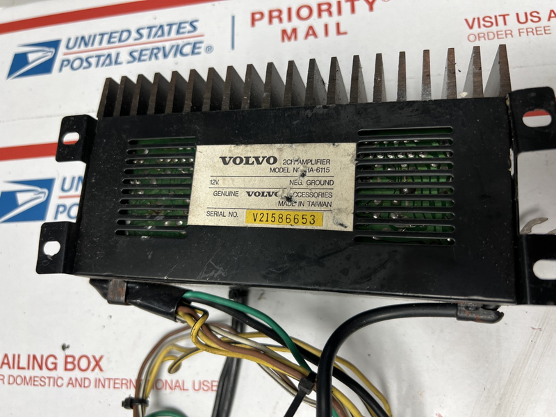 86 87 88 89 90 91 92 93 Volvo Stereo Speaker Amp Amplifier OEM HA-6115