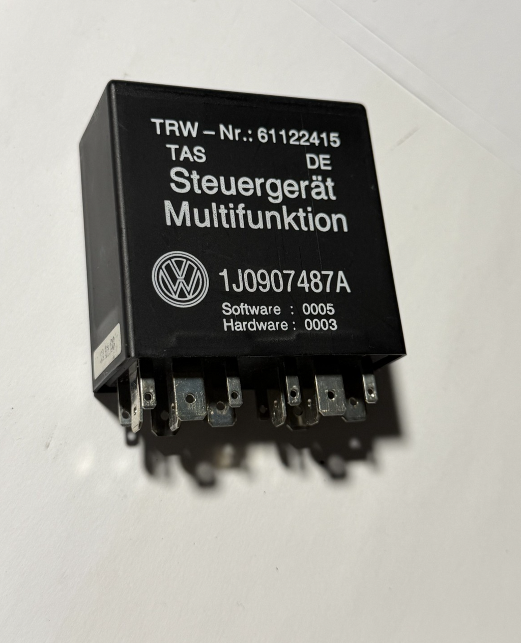 99 00 01 02 03 04 05 Volkswagen Passat Multifunction Steering Relay 1J0907487A