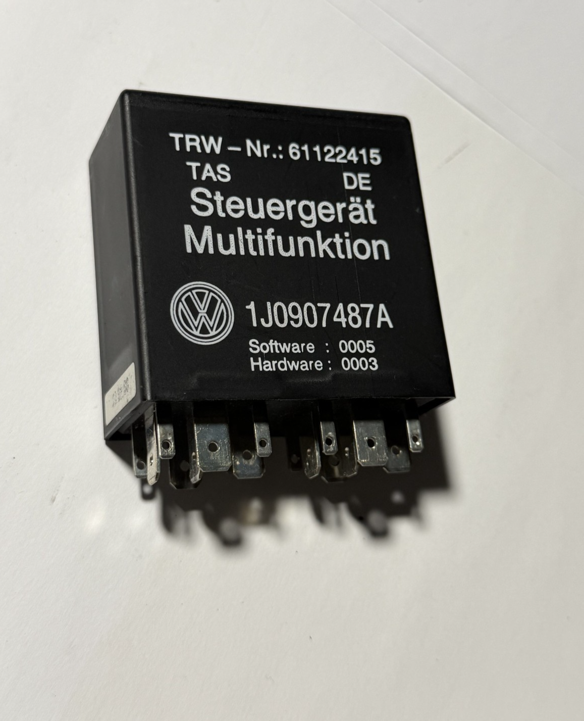 99 00 01 02 03 04 05 Volkswagen Passat Multifunction Steering Relay 1J0907487A