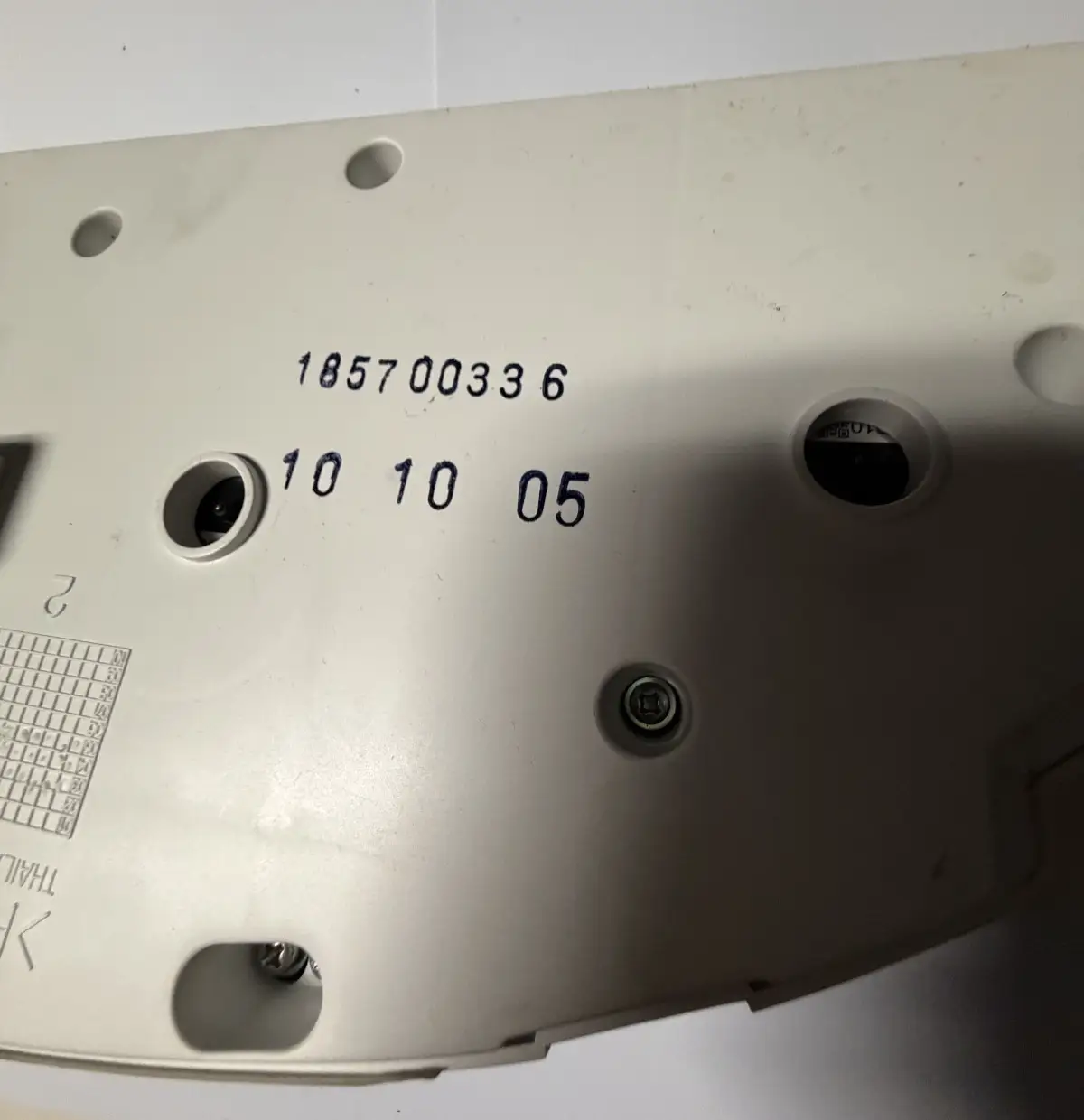 2003 2004 Volvo XC90 Dashboard Speedometer Instrument Cluster 8691648 by Volvo
