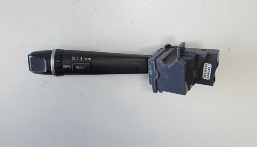 05 06 Volvo S60 Turn Signal Computer Reset Hi Beam Multi Switch 30739293 06W24D