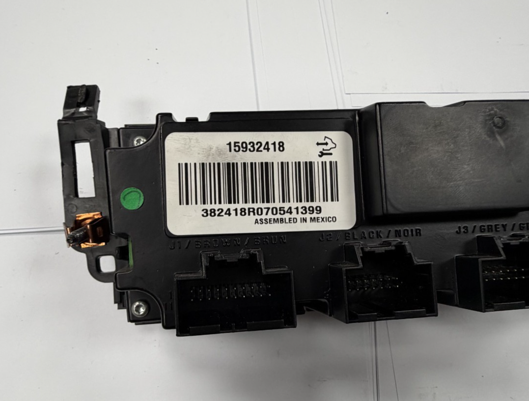 AC Heater Temperature Climate Control 15932418 fits 2007-2011 Chevrolet Tahoe