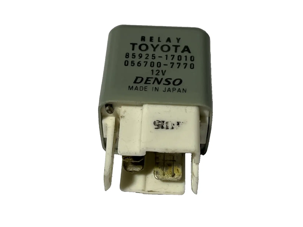 1996-2000 Toyota RAV4 Radiator Fan Relay 12V OEM 85925-17010, 056700-7770 by Toyota