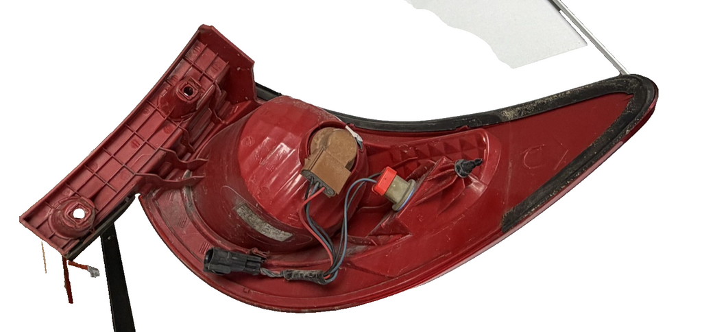 2009-2012 Chevrolet Traverse Outer Tail Light Taillight Lamp LH Left Driver