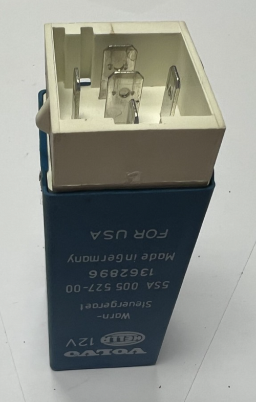 1997 1998 Volvo V90 Seat Belt Warning Reminder Relay 1362896, 5SA 005 527 00