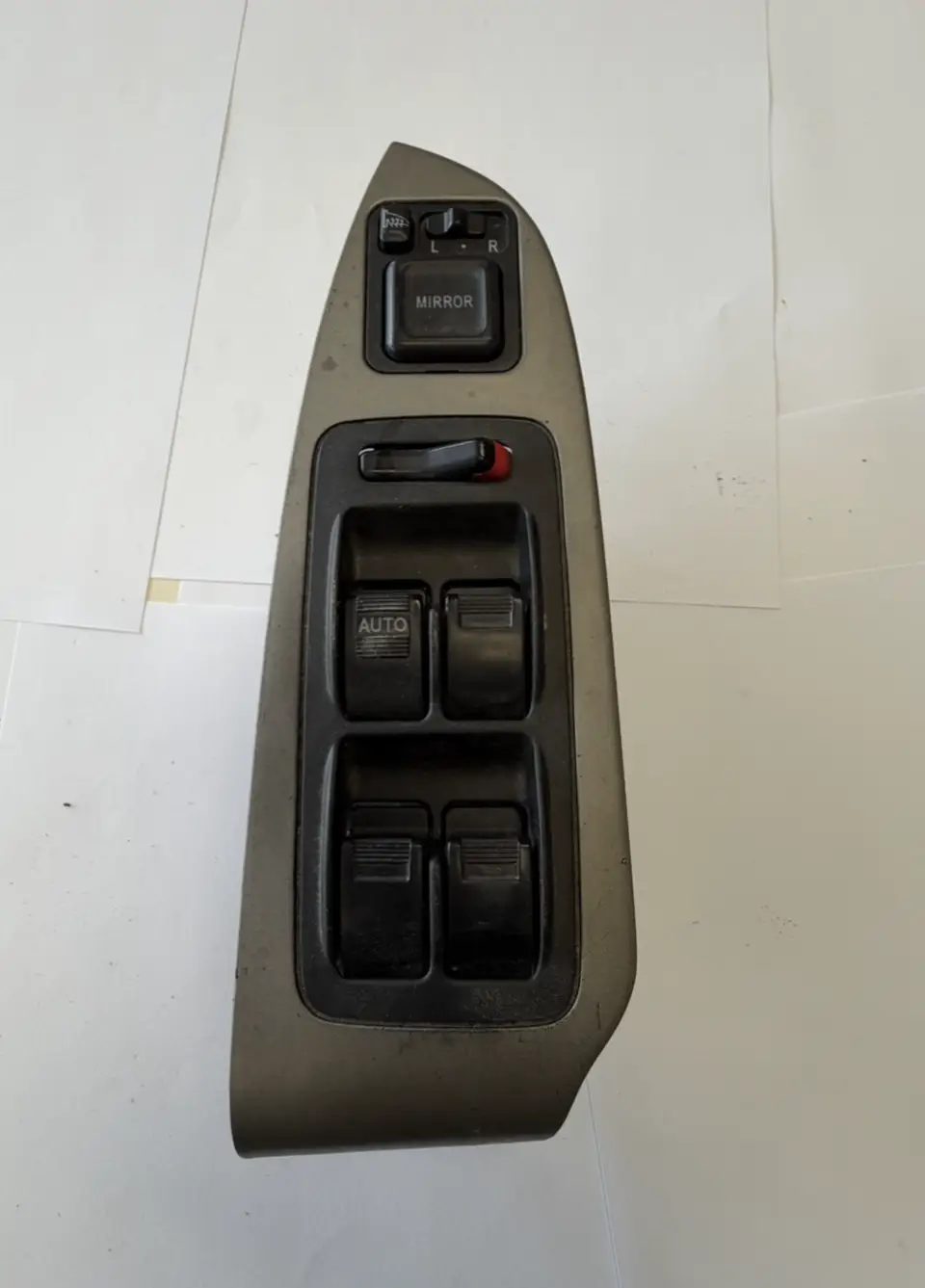 Side View Mirror Control 35750S9VA110M1, 6V18 fits 03 04 05 06 07 08 Honda Pilot by Honda
